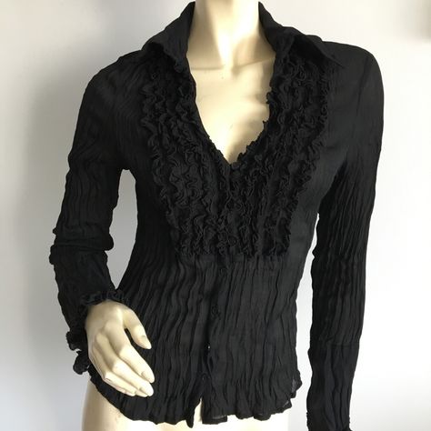 International Concepts Black Ruffled Tuxedo Style Button Down. Bell Sleeve Has Split Cuff. Polyester. Pleated Gauzy Fabric Is Very Stretchy. Size 8. Buttons Up To A V-Neck And Then There’s A Single Button At The Collar If You Want To Button It And Wear As A Keyhole Look. Approximate Measurements Laying Flat: Bust 26” Laying Not Stretched-38” Stretched, Length From Shoulder 21”, Sleeve Length 25” Goth Sleeves, Romantic Goth Fashion, Vintage Button Up Shirt, White Linen Blouse, Black Button Up Shirt, Style Moodboard, Button Up Shirt Womens, Keyhole Blouse, Downtown Outfits