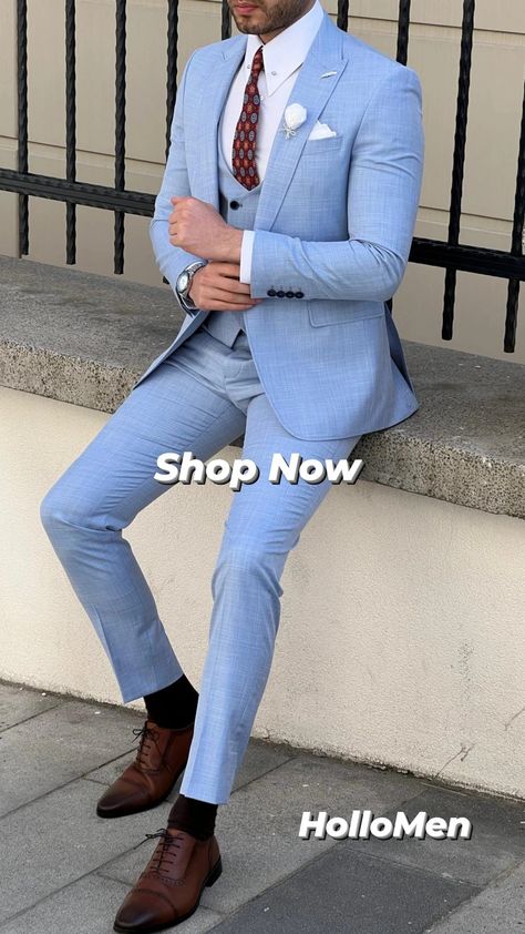 A blue suit in display. It is available to order at Hollomen.com Blue Slim Fit Suit, Summer Suits Men, Suit Clothes, Clothes Jacket, Blue Suit Men, Pants Gift, Beige Suits, Suit Material, Men Suit