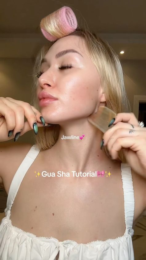 SkinCare Bestie | Hands or Gua sha? ✋✨ I definitely like to include various massage tools to make my face massage more interesting! Gua sha ancient Chinese... | Instagram Gu Sha, Face Massage, Massage Tools, Gua Sha, Ancient Chinese, Massage, Tools, Instagram