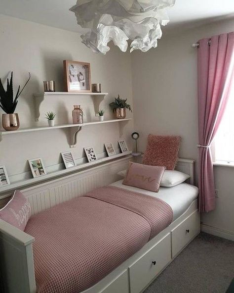 Box Room Bedroom Ideas, Daybed Room, Small Guest Bedroom, Box Room, Bedroom Decor For Teen Girls, Small Bedroom Decor, Small Bedroom Ideas, Girl Bedroom Designs, Real Homes