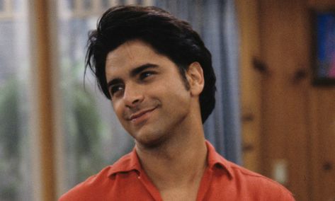 Full House 's Uncle Jesse, John Stamos John Stamos Full House, Full House Characters, Jesse From Full House, Tv Dads, Uncle Jesse, House Star, John Stamos, Fuller House, Scream Queens