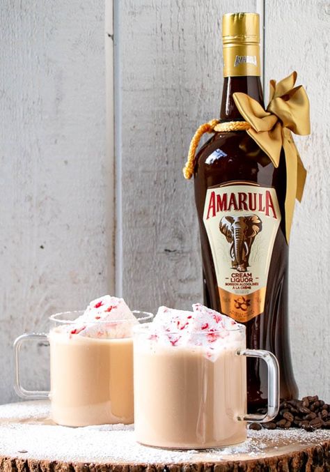 Delicious Amarula Cream in a Hot White Russian. Amarula Drink, Holiday Dessert Drinks, White Russian Recipe, White Russian Recipes, White Russian Cocktail, Winter Cocktail, Peppermint Marshmallows, Irish Cream Liqueur, Cream Liqueur