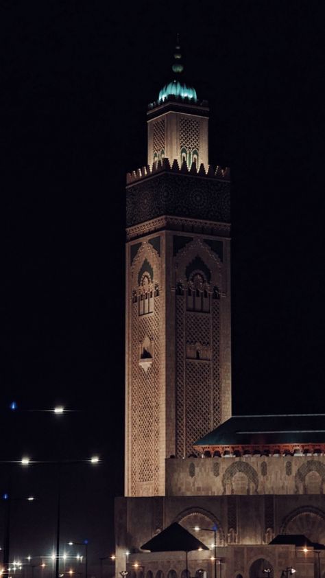 Moroccan Wallpaper Iphone, Moroccan Mosque, Arab Wallpaper, Morocco Wallpaper, Wallpaper Islam, Islam Mosque, Moroccan Wallpaper, Morocco Aesthetic, Moroccan Aesthetic