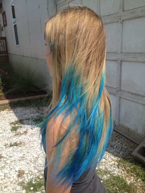 Blonde Hair With Blue Tips, Faded Blue Hair, Blue Tips Hair, Blonde And Blue Hair, Dipped Hair, Dyed Tips, Blue Ombre Hair, Dyed Hair Blue, Dyed Hair Pastel