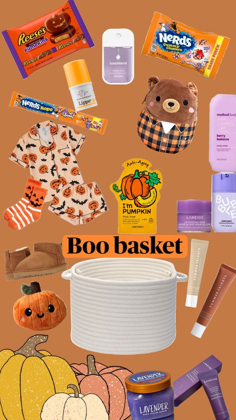 #boobasket #boo #halloween #halloweenaesthetic #fall #giftideas #teengift #fallbasket Boo Basket Teen Girl, Bae Baskets, Boo Basket Ideas For Best Friend, Halloween Backrounds, Soda Cakes, Cake Gift Basket, Boo Basket Ideas, Nerds Rope, Holiday Room Decor