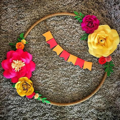 Hula Hoop Picture Frame, Handmade Flower Hoop Earrings For Party, Hula Hoop Decoration, Hulla Hoop Decoration Diy, Flower Hoop Photography Prop, Balloon Wreath, 70th Birthday Decorations, Simple Birthday Party, Cactus Party