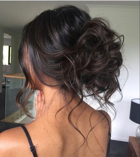 Formal Hairstyles For Long Hair, Kadeřnické Trendy, Simple Prom Hair, Guest Hair, Bridesmaid Hair Makeup, Ball Hairstyles, Vlasové Trendy, Prom Hairstyles For Long Hair, Hair Stylies