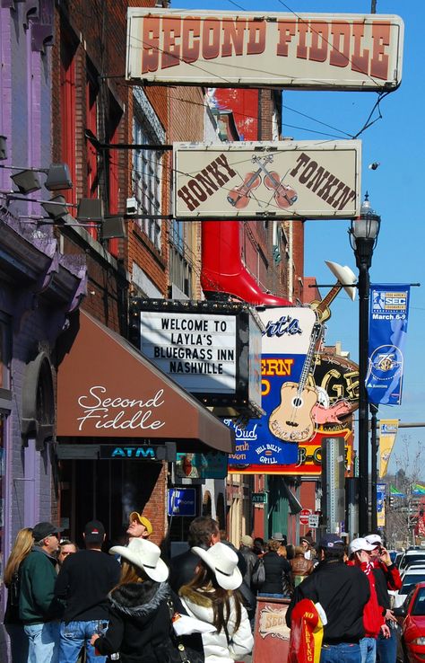 A daytime look at Broadway, downtown Nashville. Nashville Music Row, Music Row Nashville, Broadway In Nashville, Broadway Nashville, Nashville Vacation, Visit Nashville, Music Row, Nashville Music, Bar Hopping