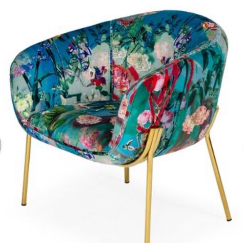 Accent chair research today = 😍 Gold Accent Chair, Gold Dining Chairs, Gold Dining, Dekorasi Kamar Tidur, Fabric Accent Chair, Contemporary Chairs, Sanya, Barrel Chair, Dining Arm Chair