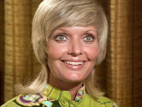 I got: You are Carol Brady! Which TV Mom Are You? Goth Lips, Ann B Davis, Carol Brady, Florence Henderson, Tv Moms, Brady Bunch, The Brady Bunch, Tv Icon, Happy Mother