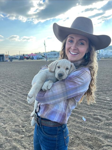 Amber Marshall Daily (Fan account) on X Heartland Georgie, Heartland Characters, Heartland Actors, Heartland Quotes, Funny Horse Pictures, Heartland Amy, Shower Pics, Heartland Ranch, Cowgirl Pictures