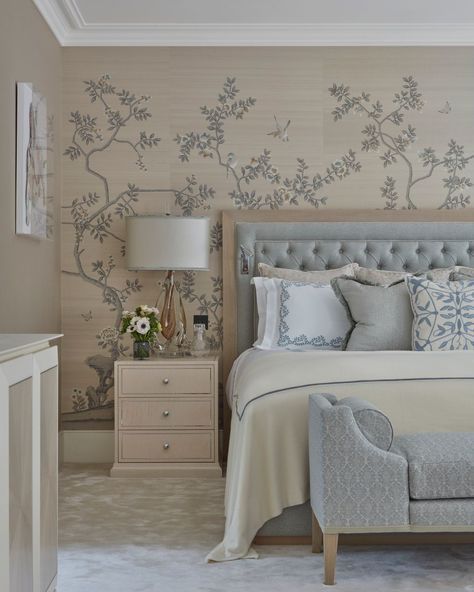 The Wallpaper Trends You Can Expect to See in 2022 Aesthetic Interior Design, Luxury Home Accessories, Casa Country, Bad Inspiration, Wallpaper Trends, Master Bedrooms Decor, Wallpaper Bedroom, Wallpaper Wall, Barndominium