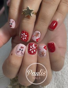 Kids Holiday Nail Designs, Cute Christmas Nail Ideas For Teens, Gingerbread Nails Short, Kids Christmas Nail Ideas, Really Short Christmas Nails, Kids Xmas Nails, Kid Christmas Nails, Christmas Natural Nails, Christmas Nails Kids