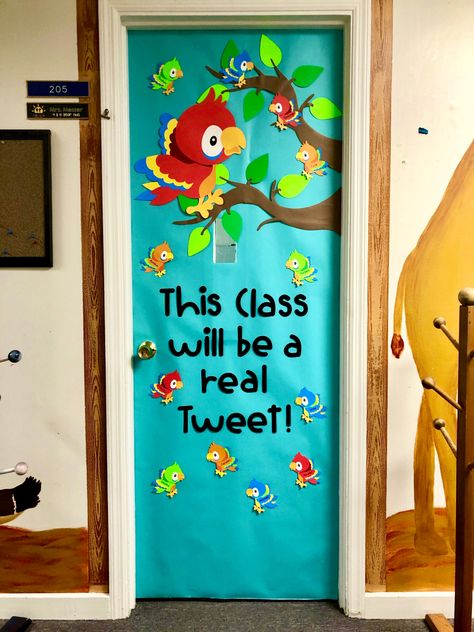 Decorated our classroom door with colorful birds for a safari theme where each teacher chose a different animal. Bird Classroom Decor, Door Decoration For Preschool, Kindergarten Classroom Door, Class Door Decorations, Jungle Theme Classroom, Flower Crafts Kids, School Board Decoration, School Door Decorations, Kindergarten Classroom Decor