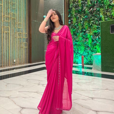 @that.review.addict is our version of Rani in our fuchsia pink saree and we’re totally swooning over this look on her 🩷😍 DM for product details and more #ZariLove #saree #rockyaurranikiipremkahaani #ranichatterjee #aliabhattlovers #hotpinksaree #pinksaree #ranisarees #sareelooks #bollywoodfashionista #bollywoodsaree #chiffonsaree #plainsaree Dark Pink Saree, Rani Pink Saree, Rani Pink, Plain Saree, Saree Look, Chiffon Saree, Pink Saree, Bollywood Saree, Fuchsia Pink