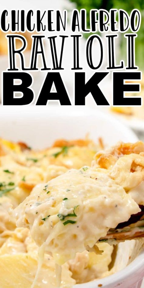 Alfredo Ravioli Bake, Chicken Alfredo Ravioli, Frozen Ravioli Recipes, Ravioli Alfredo, Alfredo Ravioli, Fetuccini Alfredo, Baked Ravioli Recipe, Chicken Ravioli, Ravioli Casserole