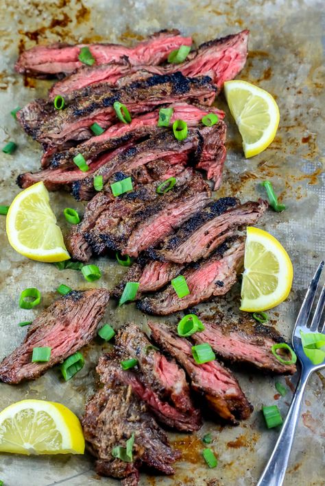 Grilling Ribs, Steak Marinades, Salad Steak, Flank Steak Recipe, Marinade Flank Steak, Good Steak Recipes, Flank Steak Tacos, Skirt Steak Recipes, Grilled Skirt Steak