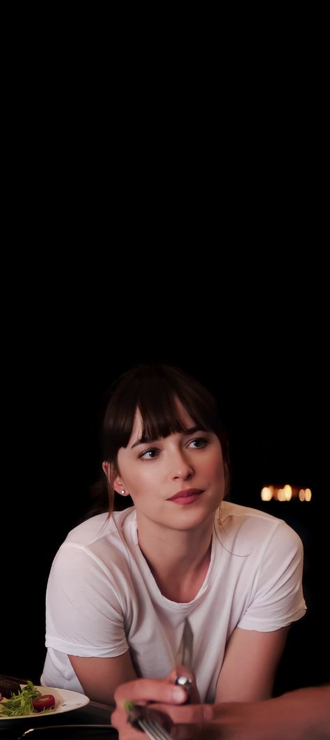 Fifty Shades Of Grey Wallpaper, Dakota Jhonson, Anastasia Grey, Trippy Aesthetic, Dakota Style, Dakota Johnson Style, Anastasia Steele, Best Friend Poses, Gray Aesthetic