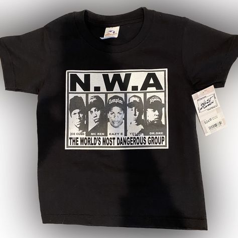 Vintage Nwa N.W.A Greatest Hits Shirt Sz S Rapper T Shirts, Nwa Shirt, Graphic Tees Men, Grunge Tshirt, Graphic Tee Men, Tee Outfits, Rapper Shirts, Streetwear Tshirt Design, Tshirt Streetwear