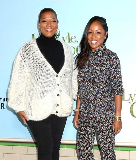 HollywoodLife on Instagram: "#QueenLatifah was seen for the 1st time with her adorable tot, who was reportedly welcomed with her longtime partner #EboniNichols in 2019. Link in bio to check out pics! (@themegaagency)" Queen Latifah Girlfriend, Queen Latifah, Hollywood Life, S Pic, Link In Bio, Queen, On Instagram, Instagram