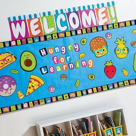 Food Bulletin Boards Preschool, Cooking Class Decoration Ideas, Food Themed Bulletin Boards, Food Theme Board, Food Theme Classroom Decorations, Food Theme Classroom, Kindergarten Classroom Decor Ideas, Cooking Classroom Theme, Esol Resources