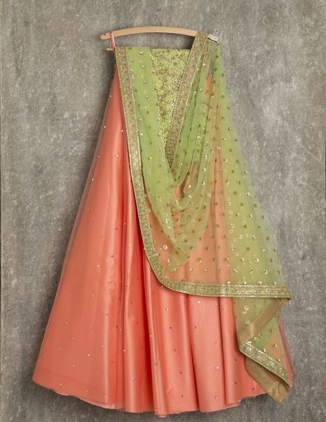 SwatiManish Lehengas SMF LEH 140 17 Carrot orange lehenga pear dupatta with threadwork blouse Orange Lehenga Color Combos, Lehenga Color Combos, Green Half Saree, Lehenga For Kids, Orange Lehenga, Raw Silk Lehenga, Half Saree Designs, Red Lehenga, Indian Lehenga