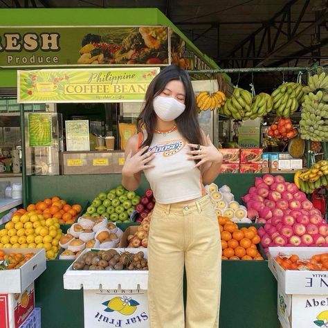 BIANX ♡ on Instagram: “catch me by the fruit stand 🍋🥝🍉🍊” Korea Streetwear, Streetwear Asian, Chinese Street Style, Philippines Outfit, High Fashion Streetwear, Chinese Streetwear, Philippines Manila, Streetwear Japanese, Filipino Fashion