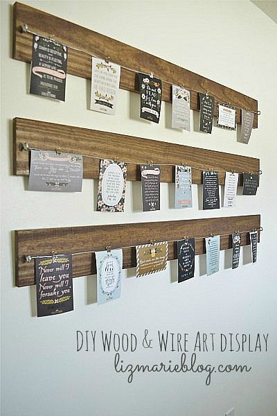 Very cute and customizable picture hanging method! great for those of us that congest memo boards and cork boards haha - tutorial credit to lizmarieblog Diy Wand, Frame Ideas, Kids Artwork, Bridal Event, Easy Organization, Diy Photo, Wire Art, Display Cards, Diy Wood