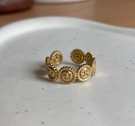 Sunny Faces Adjustable Ring, Sun Faces 18k Gold Plated Ring, Boho Sun Ring - Etsy Plated Gold Ring, Gold Hippie Rings, Gold Crystal Ring, Funky Gold Rings, Boho Gold Jewelry, Boho Gold Rings, Gold Rings Chunky, Simple Gold Rings Indian, Sun Ring Gold