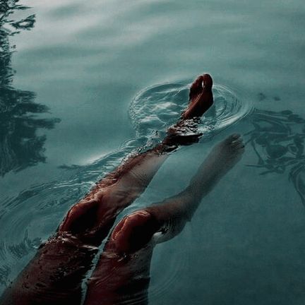 The Art Of Love, الفن الرقمي, Water Aesthetic, Blood Art, Art Of Love, Arte Obscura, Dark Photography, 판타지 아트, صور مضحكة