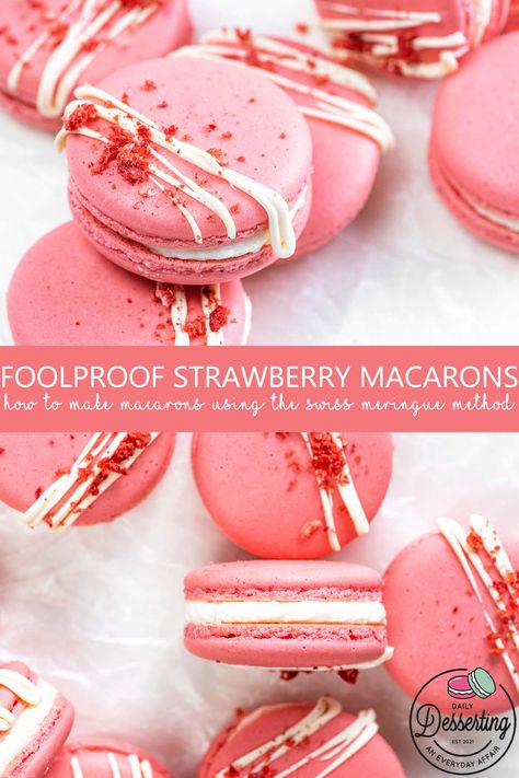 Strawberry Macarons Strawberry Macarons Recipe, Macarons Easy, Vanilla Macaroons, Strawberry Macaroons, Strawberry Macarons, Making Macarons, Strawberry Macaron, Strawberry Meringue, Strawberry Birthday Cake