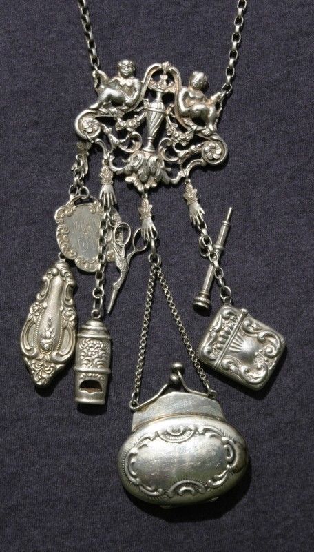 Antique Sterling silver Chatelaine necklace with scissors purse whistle and more Istoria Modei, Victorian Accessories, Silver Jewellery Indian, Fantasy Closet, Jewelry Organizer Box, Vintage Purses, Chatelaine, Victorian Jewelry, Sewing Tools