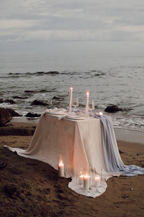 Beach Wedding For Two, Wedding With View, Elopement Beach Dress, Sunset Beach Elopement, Beach Dinner Decor, Intimate Elopement Wedding, Candlelight Elopement, Micro Wedding Ideas Beach, Beach Elopement Decor