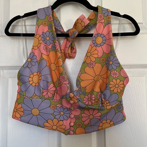 Super Fun Groovy Halter Crop Top With Buttons Up The Front. Pet Friendly Smoke Free Home. 70s Halter Top, Crop Top With Buttons, Wishlist Board, 70s Tops, Top With Buttons, Fashion Wishlist, Vintage Orange, Halter Crop Top, Art Journal Inspiration