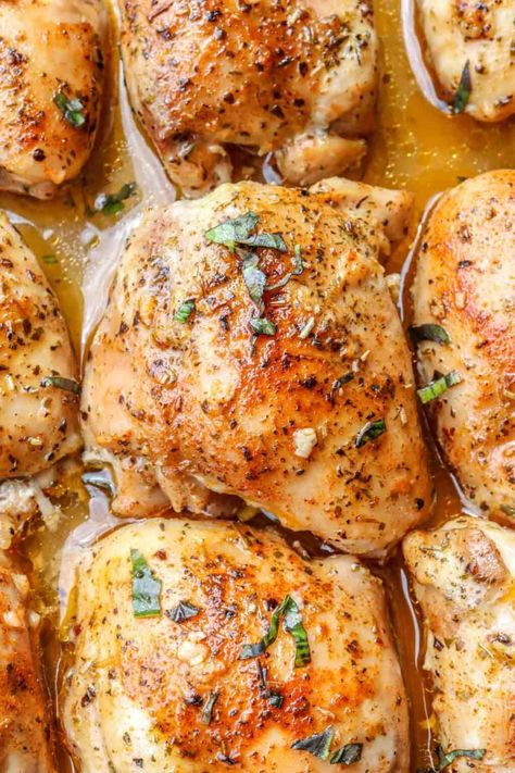 A mouth-watering Baked Boneless Chicken Thigh recipe you will make on repeat. Baked Skinless Chicken Thighs, Baked Boneless Chicken, Chicken Thighs In Oven, Baked Boneless Chicken Thighs, Best Chicken Thigh Recipe, Chicken Thighs Dinner, Chicken Thights Recipes, Chicken Thigh Recipe, Oven Baked Chicken Thighs