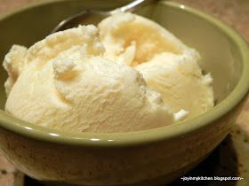 Lemon Meringue Ice Cream, Meringue Ice Cream, Cuisinart Ice Cream Maker Recipes, Condensed Milk Ice Cream, Homemade Ice Cream Recipes Machine, Ice Cream Recipes Machine, Cuisinart Ice Cream Maker, Cuisinart Ice Cream, Vanilla Ice Cream Recipe