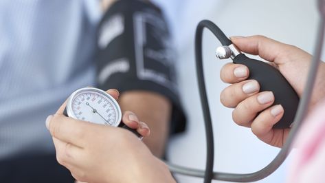 High blood pressure guidelines have changed recently, which means Americans are more likely to receive a hypertension diagnosis than ever. Here are some essential facts about high blood pressure symptoms and causes. High Blood Pressure Symptoms, What Is Blood Pressure, Lower Blood Pressure Naturally, Blood Pressure Symptoms, Blood Pressure Medicine, Blood Pressure Chart, Blood Pressure Cuff, Smoothie Detox, Normal Blood Pressure