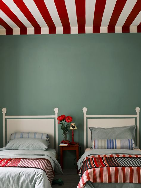 Farrow & Ball Predicts These Paint Colors Will Be Everywhere in 2022 | Better Homes & Gardens Tapet Inspiration, Striped Ceiling, Breakfast Room Green, Farrow Bal, Headboard Shapes, Paint Trends, Trending Paint Colors, Bedroom Trends, Farrow And Ball Paint