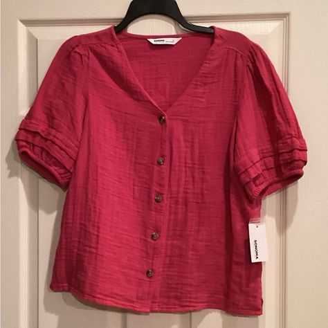 Nwt Sonoma Goods For Life Tiered, Ruffled Short Sleeves Button-Front V-Neck Top 100% Cotton Rose Color Size S. This Is Not A Stretchy Material. More Like Linen/Gauze. Cotton Shirt For Women, Cotton Shirt Designs For Women, Cotton Top Designs For Women, Rose Blouse Outfit, Short Kurti Neck Designs, Cotton Tops Designs Casual, Short Cotton Tops, Cotton Tops For Women Casual, Picnic Clothes