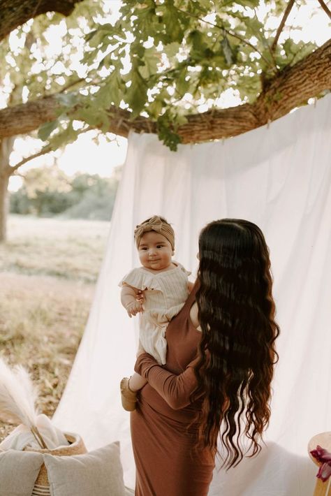 Mommy and me, Boho Photoshoot, White Sheet, Outdoor Grassy Field, Brown Maxi dress, neutrals Mommy And Me Boho Photoshoot, Sheet Photoshoot, Mommy Daughter Pictures, Boho Photoshoot, Brown Maxi Dress, Mommy And Baby Pictures, Mommy And Me Photo Shoot, Outdoor Family Photography, Fall Mini Sessions