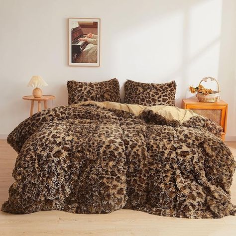 Cheetah Print Bed Set, Leopard Print Bed Sheets, Cheetah Print Comforter, Cheetah Print Dorm Room, Cheetah Print Room Decor, Cheetah Print Bedroom Ideas, Cheetah Print Room, Cheetah Comforter, Animal Print Bedroom Decor