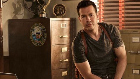 Jon Seda, Antonio Dawson, Chicago Justice, La Brea, Hollywood Heroines, Chicago Family, Chicago Shows, Chicago Med, Wife And Kids