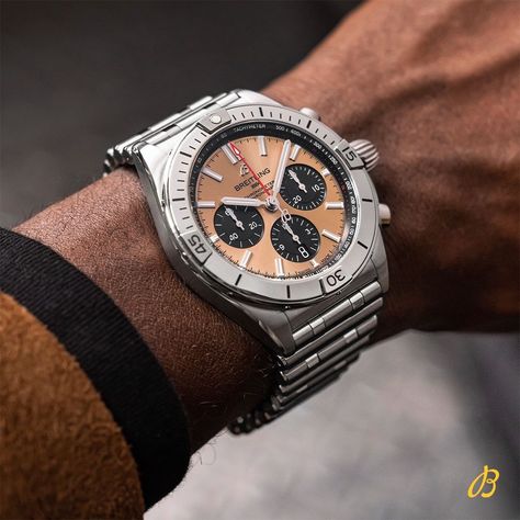 Breitling Superocean Heritage, Breitling Chronomat, Breitling Watches, Gold Watch Men, Modern Watches, Breitling Navitimer, Sports Watch, Breitling Watch, Steel Bracelet