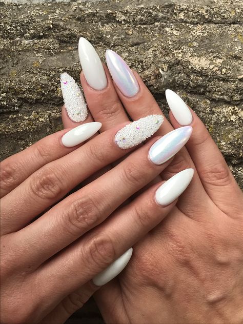 White Swarovski Nails, White Nails Crystals, White Nails With Crystals, White Mermaid Nails, White Iridescent Nails, Nails Swarovski Crystals, Nail Art Blanc, Nails Mermaid, White Almond Nails