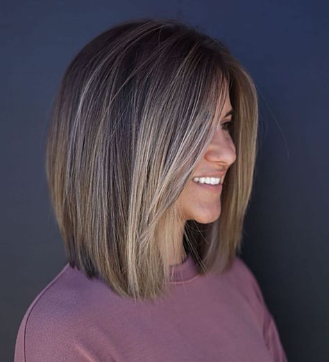 22 Stunning Long Bob Hairstyles | StylesRant Longbob Hair, Long Bobs, Kadeřnické Trendy, Shaggy Bob, Fesyen Rambut, Medium Bob Hairstyles, Vlasové Trendy, Growing Out Short Hair Styles, Long Bob Haircuts