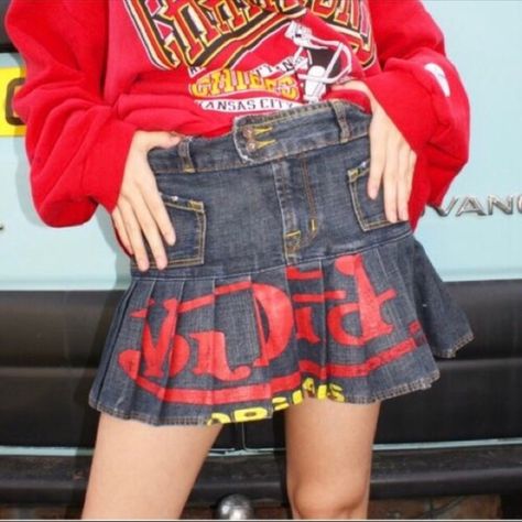 Von Dutch Skirt Outfit, Von Dutch Skirt, Y2k 90s Fashion, Pink Y2k Outfit, Dutch Clothing, Authentic Y2k, Mini Jean Skirt, Y2k Outfit Ideas, Y2k Skirt