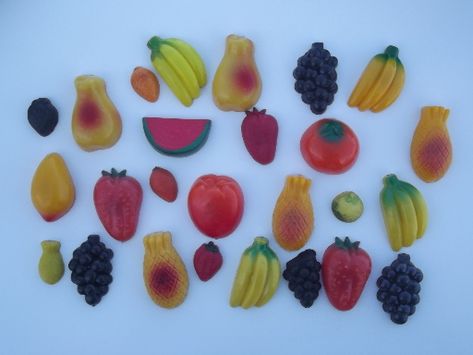 Mother had these vintage refrigerator fruit magnets on her fridge. To me they were they to be played with :) Fruit Magnets, Vintage Fridge, Vintage Refrigerator, Peanuts Movie, Computer Chip, 90s Toys, Diy Apartment Decor, Out Of Nowhere, Grandmas House