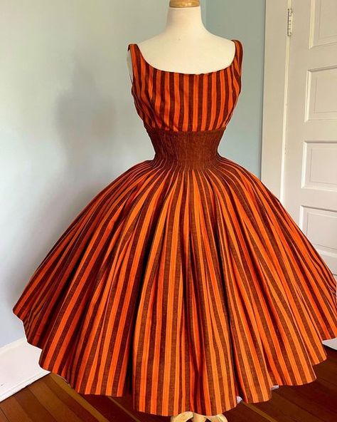 50s Style Dresses Vintage, 1950s Vintage Dress, Vintage Style Dresses Casual, Style Dresses Casual, Orange Vintage Dress, Sundress Party, Vintage Striped Dress, To My Bestie, Orange Outfit