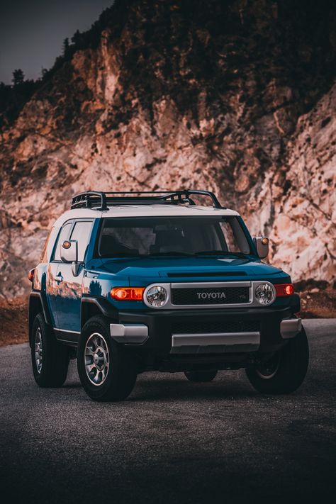 Toyota Fj Cruiser Wallpaper, Fj Cruiser Mods, Rain Pictures, Toyota Landcruiser, Toyota Fj Cruiser, Utility Vehicles, Fj Cruiser, My Dream Car, Dream Car