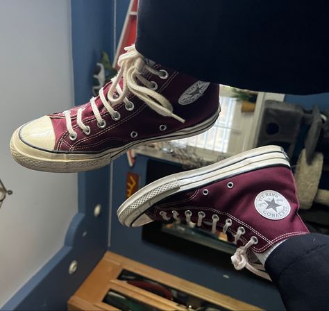 #shoes #sneakers #fashion #clothing #converse Dark Red High Top Converse, Chuck 70 Outfit, Dark Red Converse, Red High Top Converse, Maroon Converse, Maroon Outfit, Red High Tops, Red Converse, Beige Nails